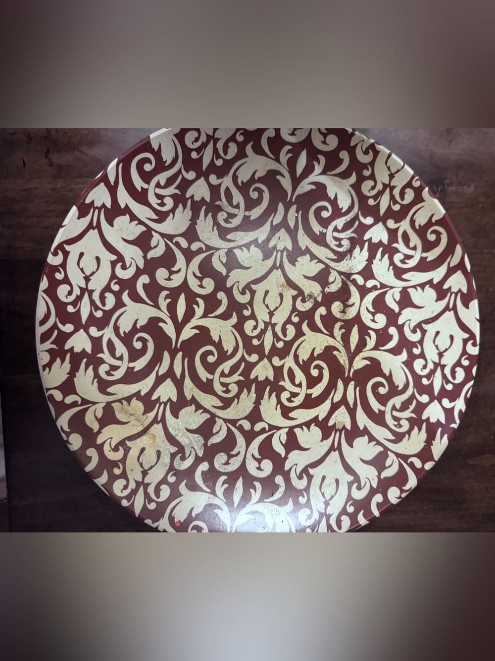 Decorative Red and Cream Wall Plate - Elegant Home Accent